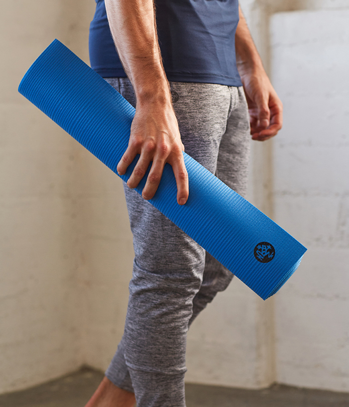 7 lí do bạn nên chọn mua thảm yoga Manduka Thamtapyoga.vn