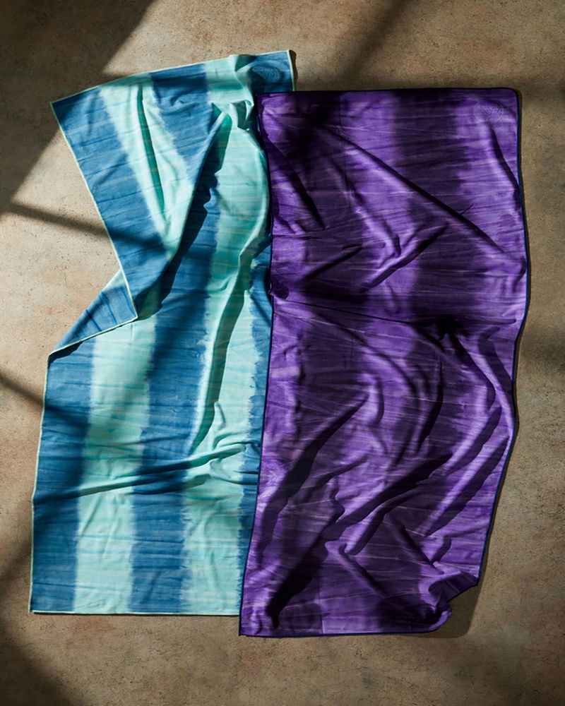 Khăn trải thảm Yoga Manduka eQua Mat Long Towel